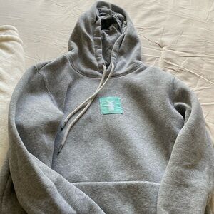 Gray Dutch Bros hoodie, Excellent Condition